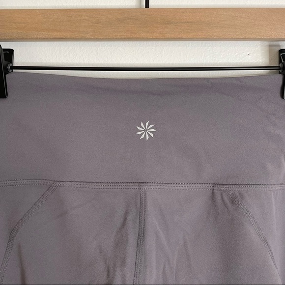 Athleta Salutation 7/8 High Rise Colorblock Tight In Grey & White Silver Bells S - Picture 10 of 13